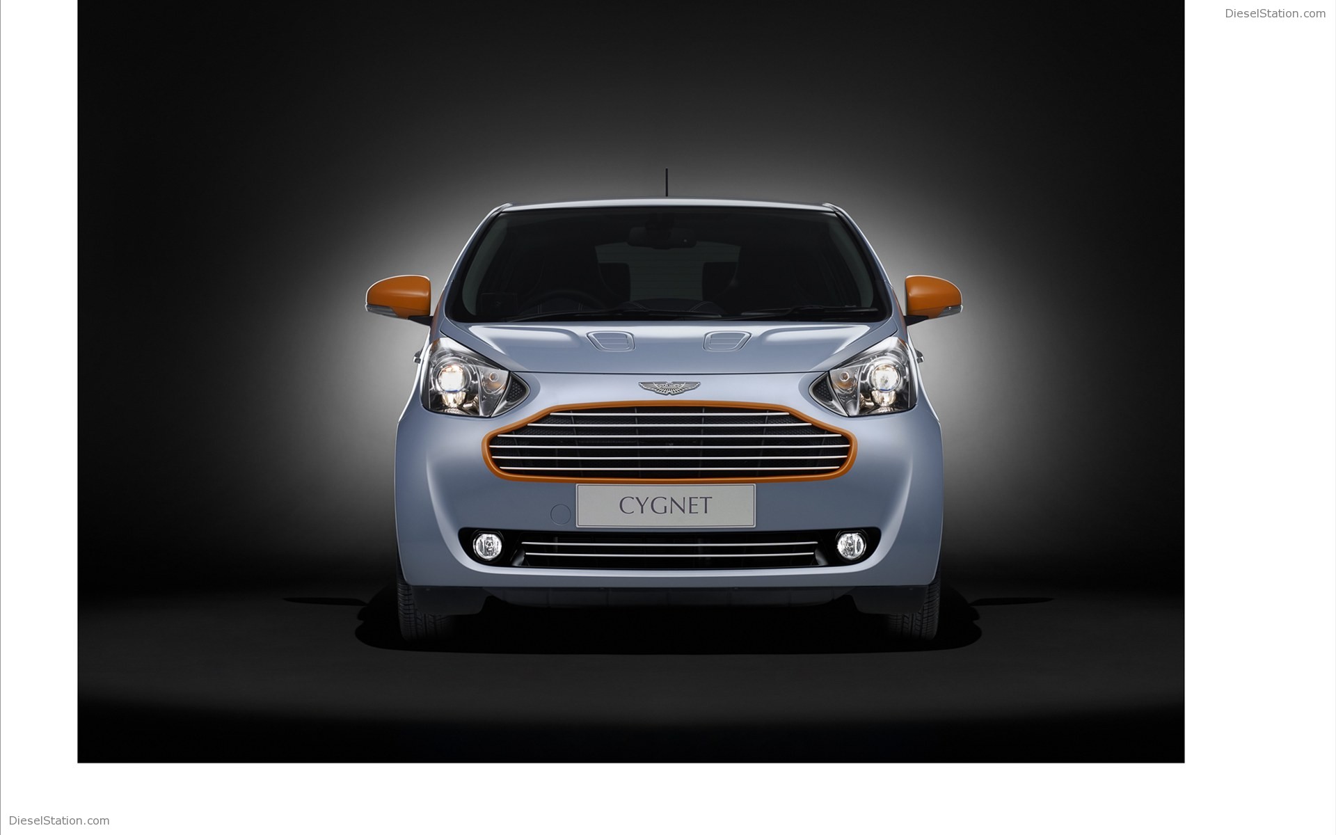 Aston Martin Cygnet 2011